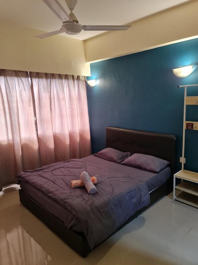 Sri Sayang Home Stay George Town Extérieur photo