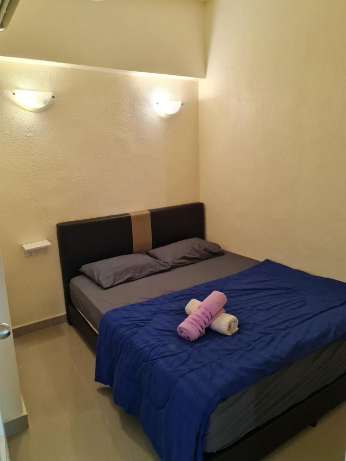 Sri Sayang Home Stay George Town Extérieur photo
