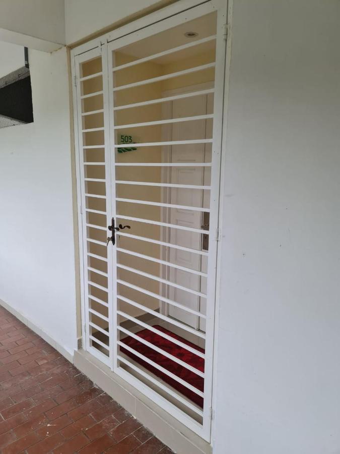 Sri Sayang Home Stay George Town Extérieur photo